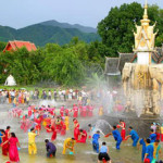 Lễ hội té nước nhộn nhịp ở một số nước Đông Nam Á